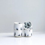 Studio Arhoj Porcelánový hrnček Spot 50 ml