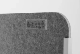 BakkerElkhuizen Safety Screen Back guľatá šedá / Stolová prepážka / zadný diel / bez akrylového okienka / PET plsť (BNESSBLGY120)