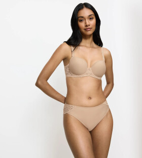 AMOURETTE - Tai nohavičky: jemnosť ako druhá koža Triumph SKIN 38