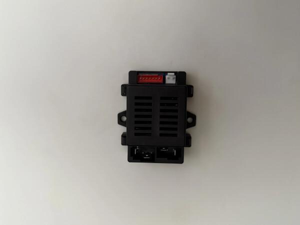 Mamido Riadiaca jednotka pre elektrické vozidlo HH707K-2,4GHz-12V