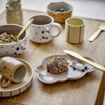 Bloomingville Detský hrnček DOLLY hnedý 370 ml