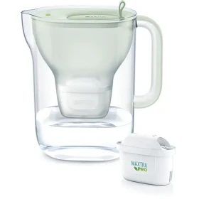 Brita Style zelená / Filtračná kanvica na vodu / 2.4 l / filter: Maxtra Pro (128 012)