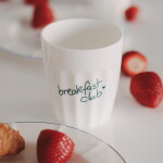 Eulenschnitt Porcelánový hrnek Breakfast Club 290 ml – green
