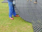 Zatrávňovacie tvárnice Guttagarden Terragrid - čierna (30,2 x 30,2 x 3,7 cm), 160 t/m²