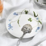 KÄHLER Porcelánový tanier Hammershøi Summer Forget me not 22 cm