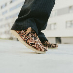 Tenisky Clarks Originals Wallabee Tiger Print EUR 44