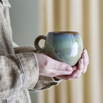 Bloomingville Kameninový hrnček Paula Green 275 ml