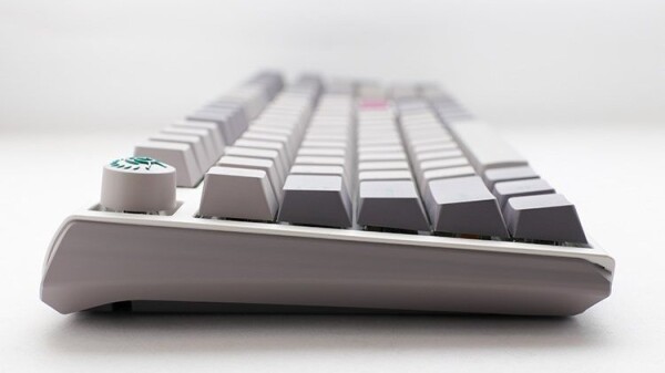 Ducky Ducky One 3 Mist Grey Gaming Tastatur, RGB LED - MX-Brown