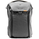 Peak Design Everyday Backpack 30L v2 - Antracitová / Batoh na fotoaparát / objem 30 litrov / rozmery 36x62x19.8 cm (BEDB-30-CH-2)