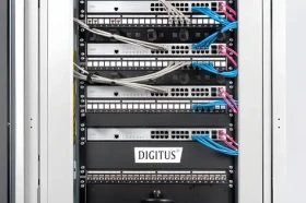 Digitus 19" čierna / Krycí panel 1U / plný / oceľový plech (DN-19 BPN-01-SW)