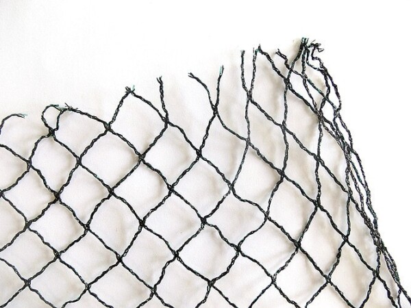 Zosilnená sieť proti vtákom – Birdnet R (25 g/m², oko 20×20 mm), 5×12 m (60 m²)
