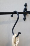Chic Antique Kovový háčik Antique Coal 11 cm