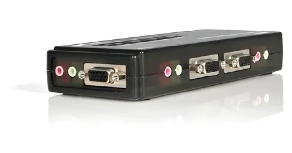 StarTech 4portový USB KVM prepínač s audiom / KVM prepínač / max. 2048x1536 / integrovaný kábel 1,2 m / čierna (SV411KUSB)