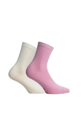 Dámske hladké ponožky Wola Perfect Woman W 8400 fialová 36-38