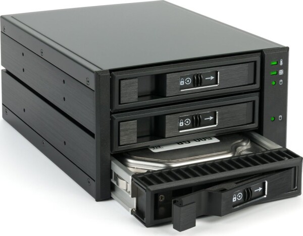 Fantec BP-T2131, SAS & SATA backplane for 3x 3.5"/2.5" HDD/SSD, black