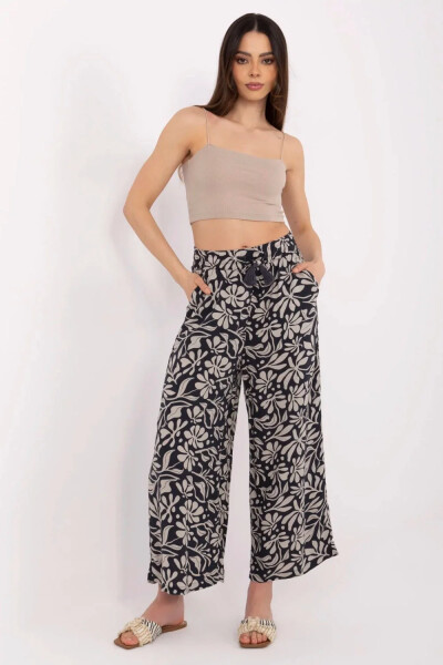 Dámske nohavice model 212666 Podúroveň s