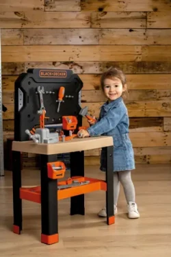 Smoby Pracovná dielňa Black+Decker