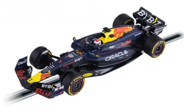 Carrera EVO 27802 Red Bull Racing RB20