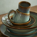 MADAM STOLTZ Kameninová miska Green Reactive Glaze Large