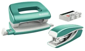 Leitz WOW Set mini zošívačky a dierovačky ľadovo modrá / zošívanie: až 10 listov (55612051)