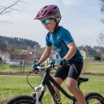 Progress Vento shorts detské čierne cyklistické kraťasy 152/158 EUR