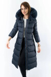 Tmavomodrá dlhá dámska zimná bunda s kapucňou (7688BIG) odstíny modré 54