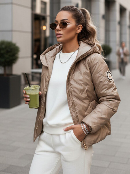 Dámska prešívaná bunda s kapucňou FashionStreet camel TY5552 L