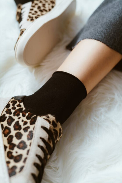 Dámske netlačiace ponožky 125 TMAVĚ ČERVENÁ 35-37