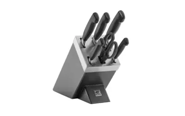 Zwilling Four Star 7dielna sada čierna / 1x orezávací a ozdobný nôž 10cm / 1x nôž na mäso 20cm / 1x kuchársky nôž 20cm (35145-007-0)