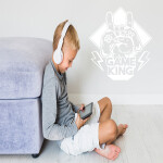 Veselá Stena Samolepka Game King Farba: oranžová, Veľkosť: 60 x 70 cm