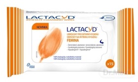 LACTACYD Femina obrúsky na intímnu hygienu 15 ks