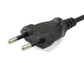 Equip Euro 2pin - C7 čierny (112161) / Napájací kábel / 3 m / 250 V / 2,5 A (112161)