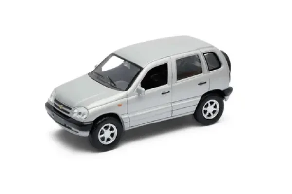 Welly Chevrolet Niva 1:34 strieborná