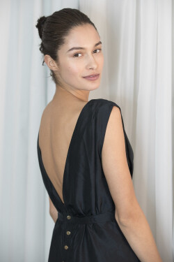 Dámska podprsenka WONDERBRA ULTIMATE BACKLESS BRA Black - WONDERBRA 85B černá