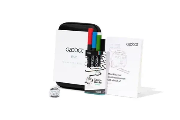 Ozobot EVO - Entry Kit - programovateľný robot biela