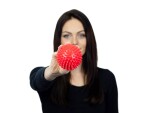 Rehabiq Masážna loptička ježko, 8 cm, červená
