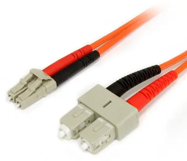 StarTech optický patch kábel LC-SC 3 m oranžová / Kábel / -20 až 60 °C (FIBLCSC3)