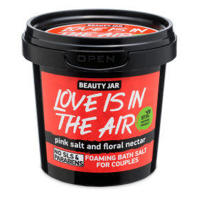 Beauty Jar - LOVE IS IN THE AIR Soľ do kúpeľa 200 g