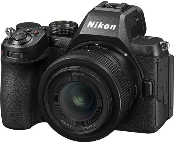Nikon Z5 II + Nikkor Z 24-50mm f/4-6.3 (VOA170K002)
