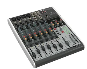 Behringer Xenyx 1204USB / Analógový mixážny pult / 12 kanálov / USB / XLR / 6.3mm (27000149)
