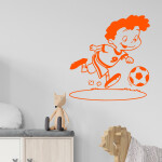 Veselá Stena Samolepka Chlapček futbalista Farba: oranžová, Veľkosť: 40 x 43 cm