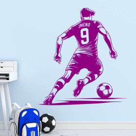 Veselá Stena Samolepka Futbalista s menom Farba: fialová, Veľkosť: 40 x 43 cm