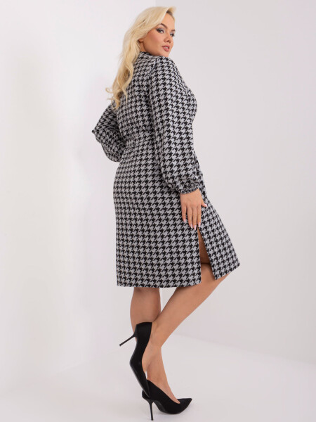 Šedočerné elegantní šaty velikosti houndstooth 46