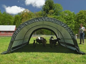 Plachtový prístrešok – ShelterLogic Run-In-Shed 2,6 × 3 m