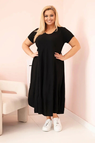 Dámske plus size šaty s krátkymi rukávmi a volánom z ľahkej viskózy čiernej farby UNI