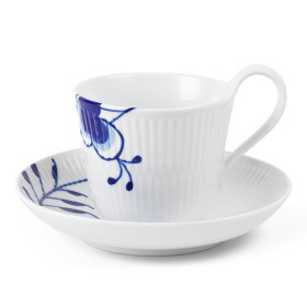Royal Copenhagen Porcelánová šálka s podšálkou Blue Fluted Mega 240 ml