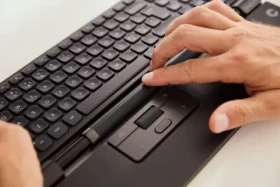 Contour RollerMouse Pro / Myš s ergonomickou podložkou / vegánska koža / 2800 DPI / 6 tlačidiel / USB-C (CDRMPRO20110)