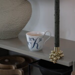 Royal Copenhagen Porcelánový hrnček Alphabet 330 ml – K