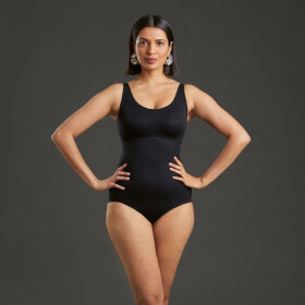 Komfortné body Essential s penovou výplňou 3554 čierne - Anita Classix 001 black XL