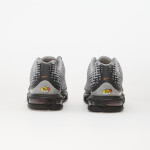 Tenisky Nike Air Max Plus Vii Lt Smoke Grey/ Hot Curry-Dk Smoke Grey EUR 45.5